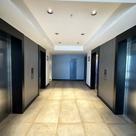 Relaxing 1br 2ba Apt W/free Wi-fi, Ac & Washer * Istanbul