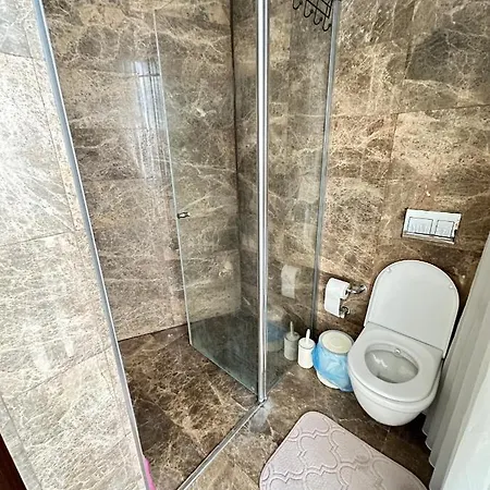 Relaxing 1br 2ba Apt W/free Wi-fi, Ac & Washer Provincia di Istanbul