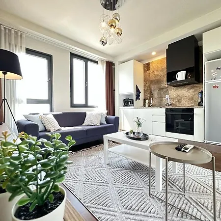 Relaxing 1br 2ba Apt W/free Wi-fi, Ac & Washer *